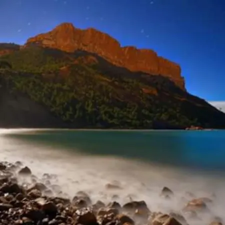 Center 2 Pers Et Garage Daire